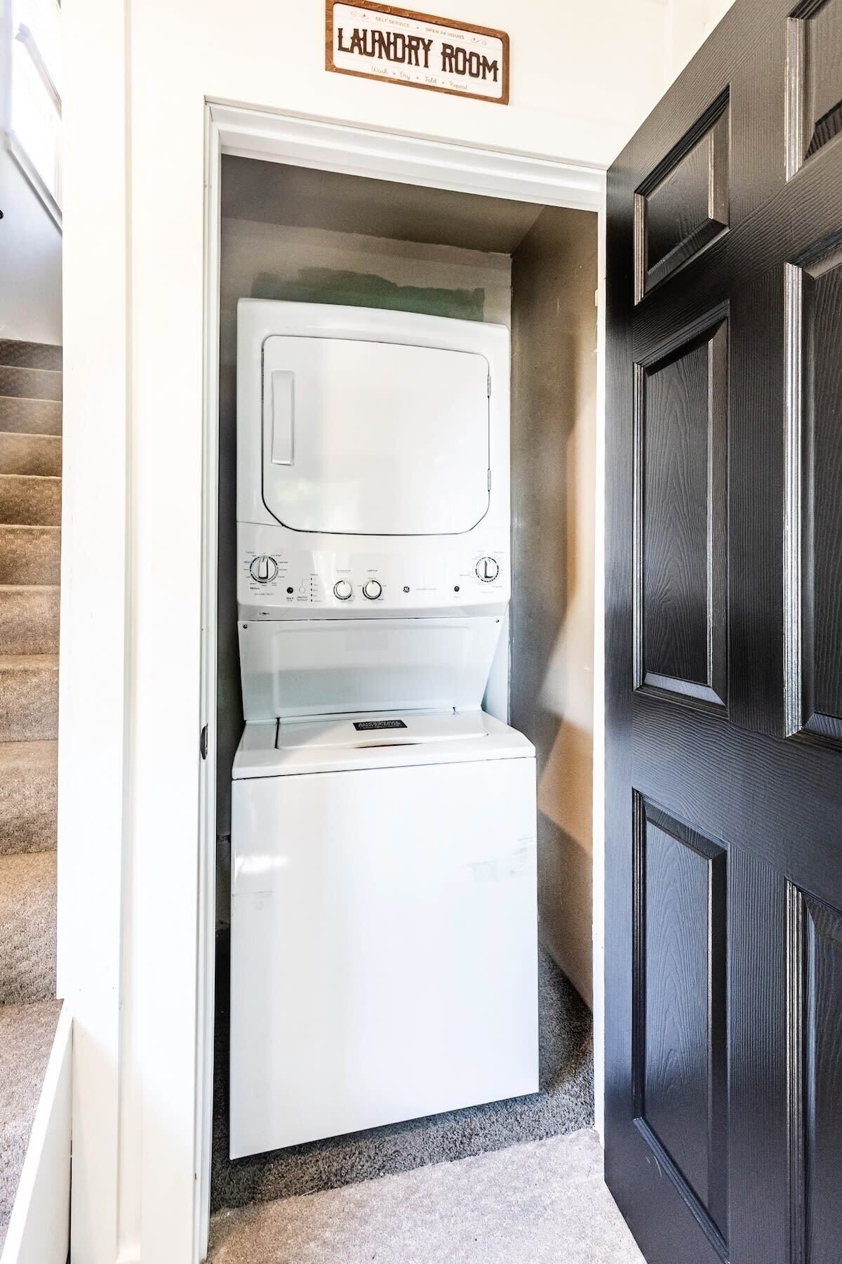 Take home a suitcase full of clean clothes using the washer and dryer in the common room.