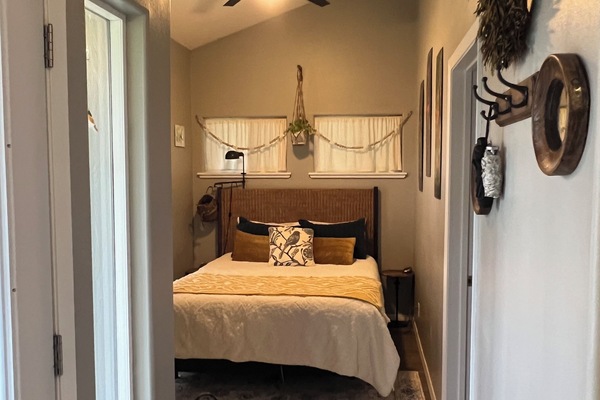 1 habitación, escritorio, wifi y ropa de cama