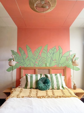 2 Schlafzimmer, Schreibtisch, Bügeleisen/Bügelbrett, WLAN