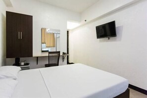 Room - San Agustin Residences (Makati)