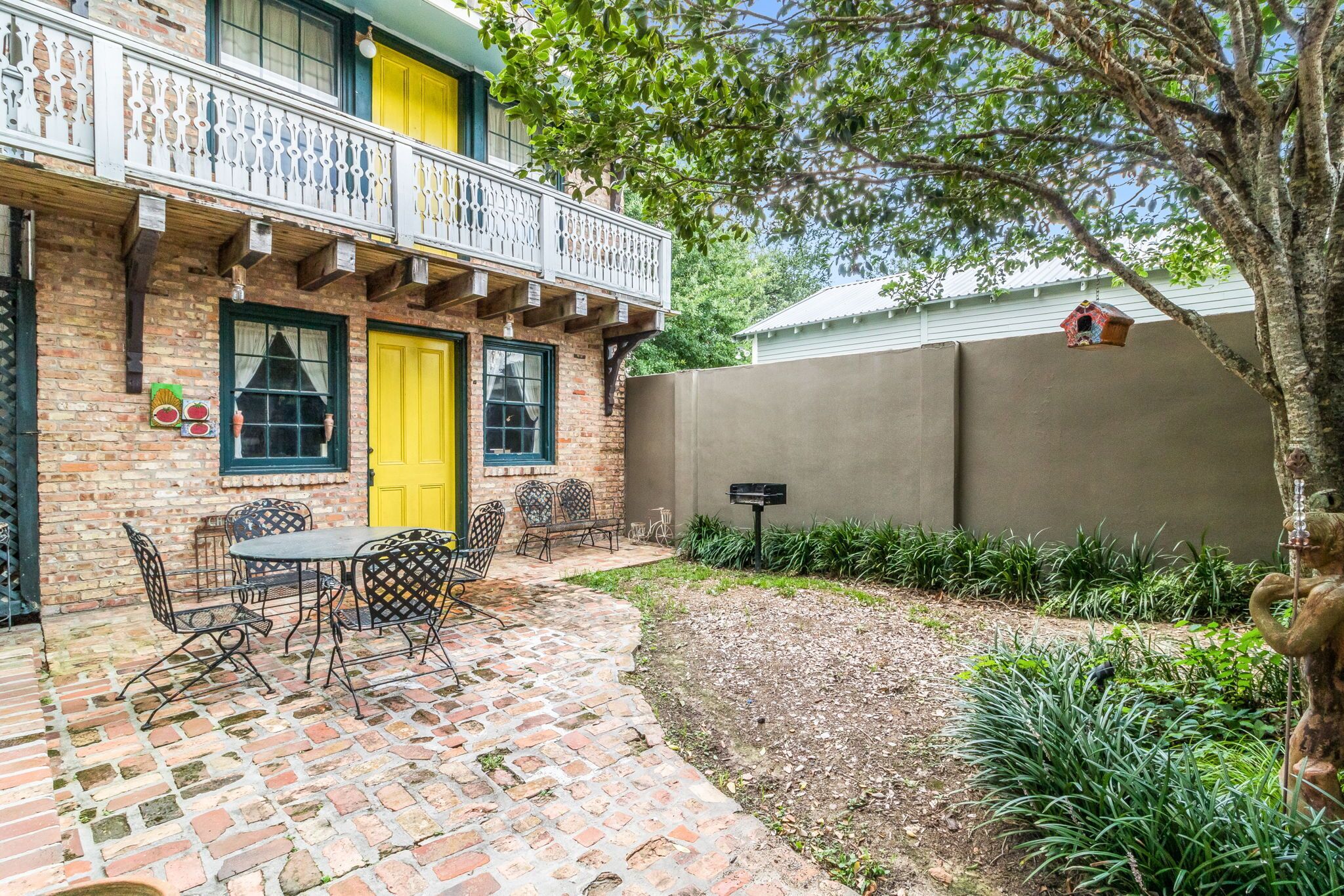 Downtown Scott Studio: Near I-10, Walk to Dining