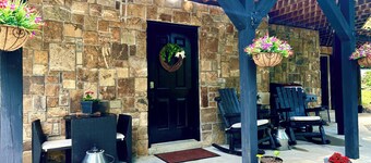 Bear Valley Cabin, a  beautiful secluded oasis 4 a Romantic or family getaway.  