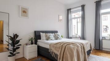 2 sovrum, strykjÀrn/strykbrÀda, wi-fi och sÀngklÀder