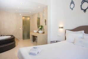 2 soverom, strykejern/-brett, wi-fi og sengetøy