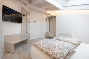 2 bedrooms, iron/ironing board, free WiFi, bed sheets - Design and nature, your corner of paradise surrounded by greenery (Drena)