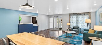 WoodSpring Suites Richmond Airport