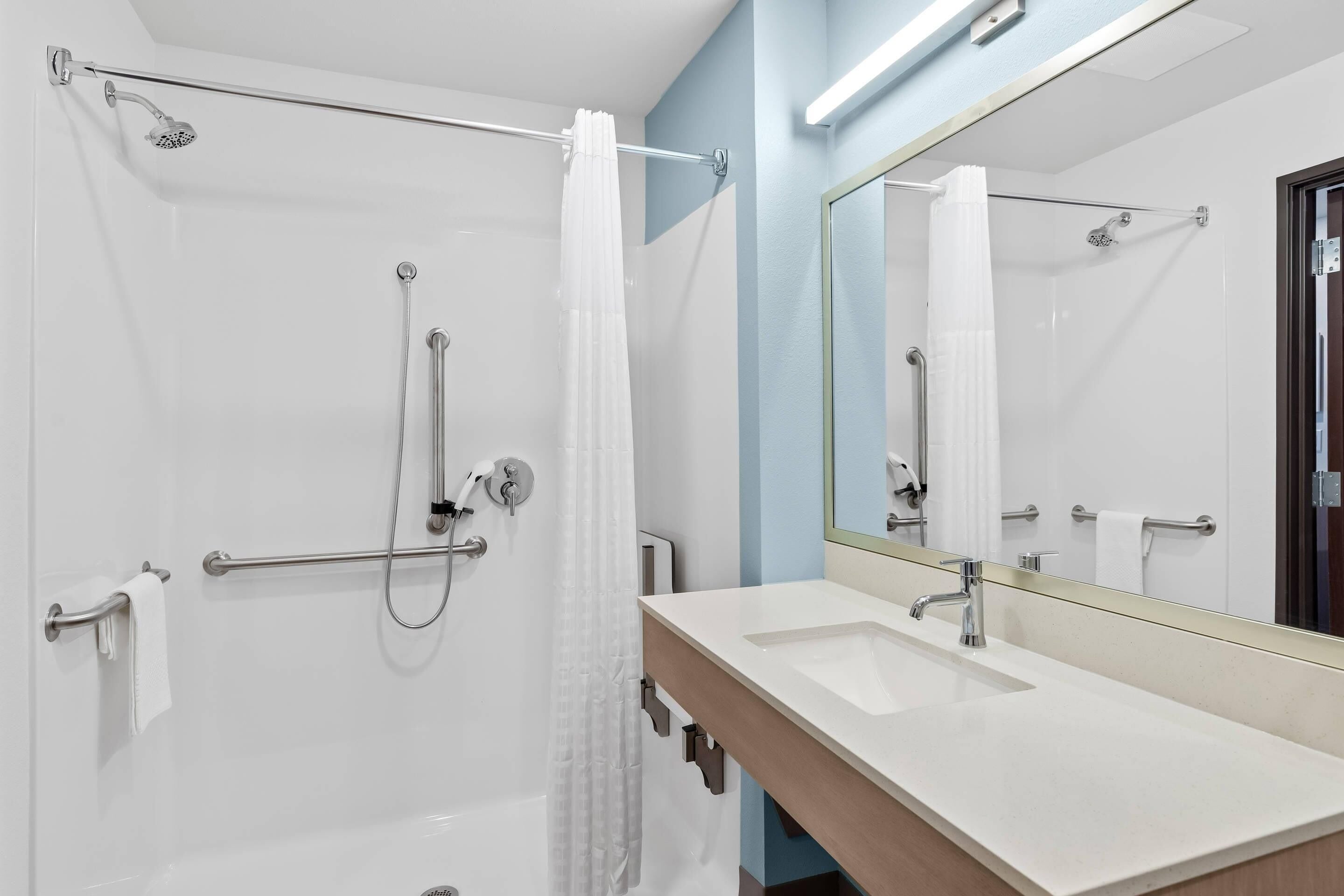 Håndklær og toalettpapir