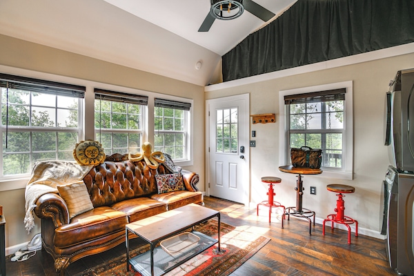 Brownwood Vacation Rental | 1BR | 1BA | 476 Sq Ft | Stairs Required