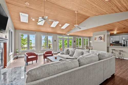 Neuse River Retreat
