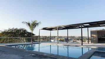 Piscina a l'aire lliure