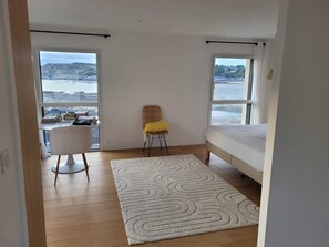 5 chambres, fer et planche à repasser, Wi-Fi