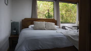 Roupas de cama antialérgicas, edredons de pluma, escrivaninha