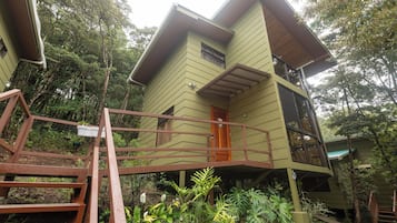 Bagian depan properti