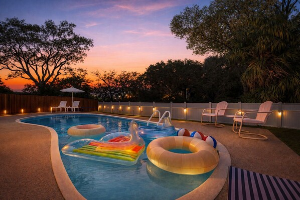 Piscine extérieure, piscine chauffée