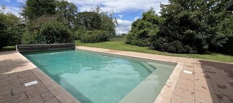 Charmante Demeure Piscine au Calme - Parc/Tennis