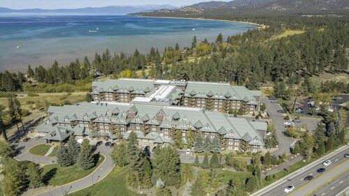 Adventure Awaits at Hilton Vacation Club Lake Tahoe : Scenic Views & Outdoor Fun