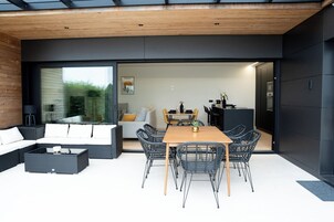 Villa de lujo, vistas a la playa | Terraza o patio