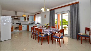 Dining - Villa Deni with private pool (Barban)