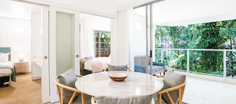 Drift Beachfront Resort Suite 4204