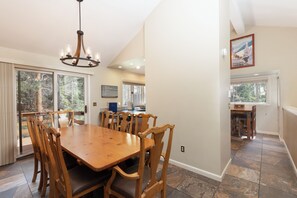 Dining - Private Home with Hot Tub in Keystone (Dillon)