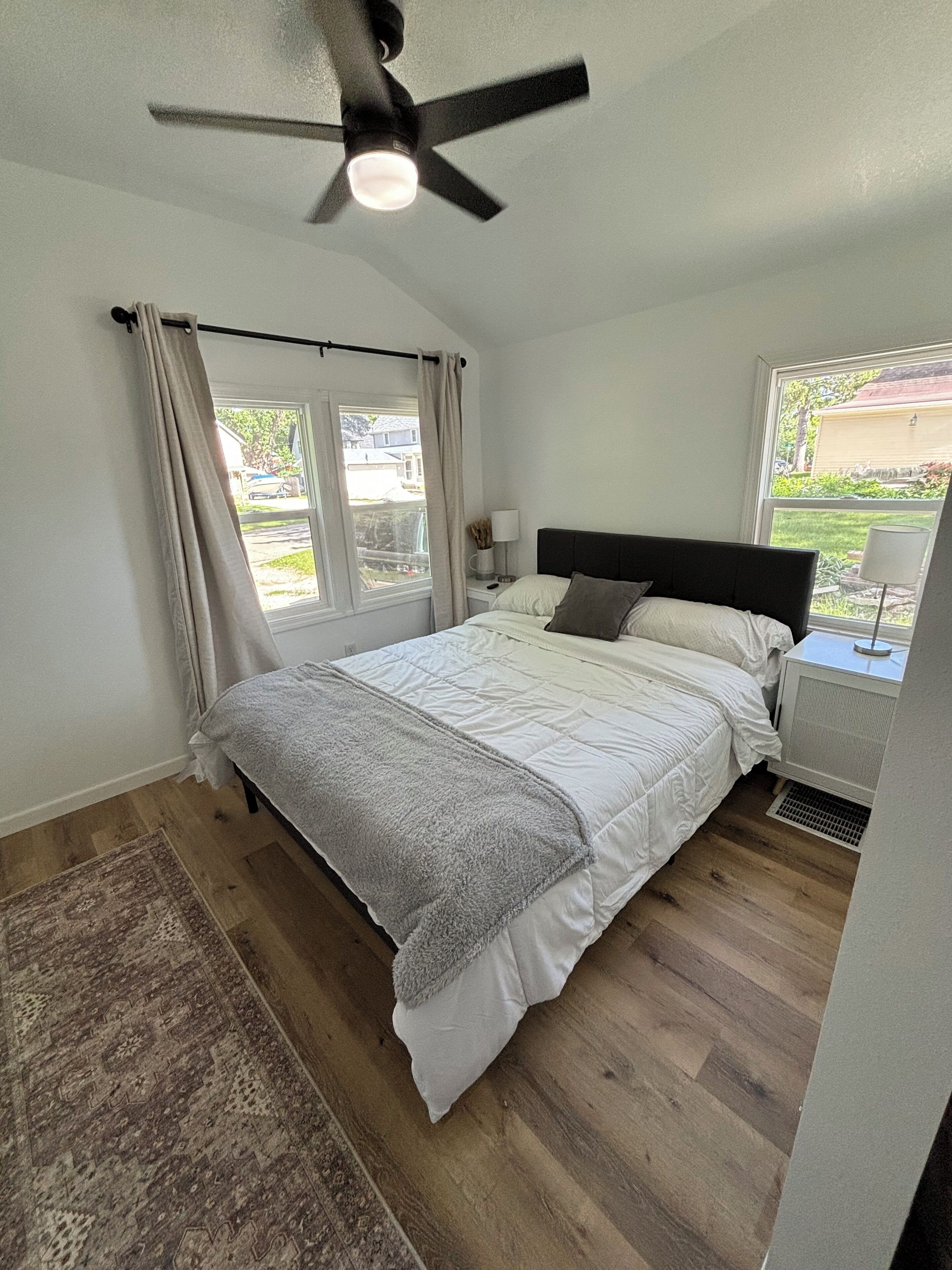 2 bedrooms, WiFi, bed sheets