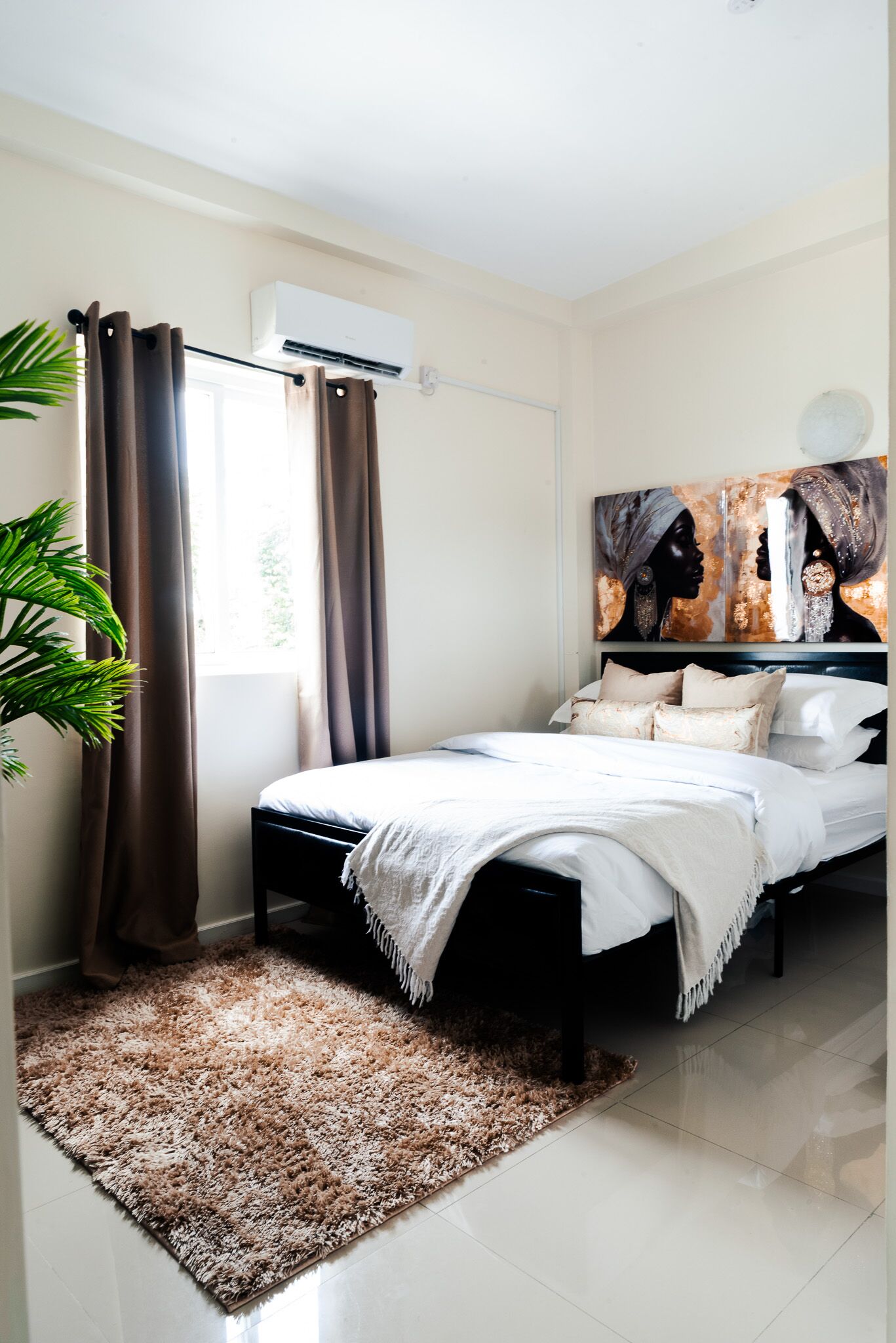 2 chambres, fer et planche à repasser, lit parapluie, Wi-Fi gratuit