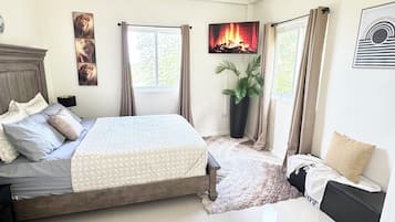 2 bedrooms, iron/ironing board, travel crib, free WiFi