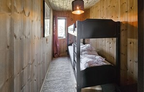 5 Schlafzimmer, Reisekinderbett, kostenloses WLAN