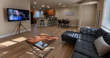 Charming 3-bedroom house in wonderful Beaverton with WiFi, AC