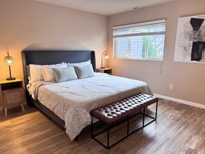 3 slaapkamers, een bureau, wifi, beddengoed