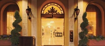 1 bedroom deluxe suite at Club Wyndham Canterbury, San Francisco