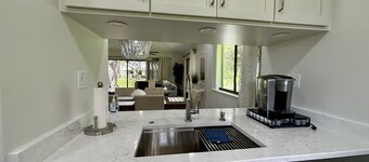 Pool, pond and paradise cottage at PGA National!