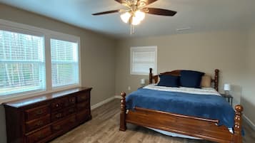 2 bedrooms, travel crib, WiFi, bed sheets