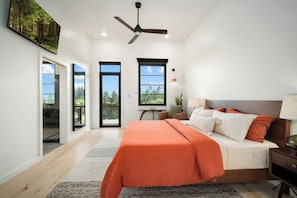 4 habitaciones, tabla de planchar con plancha y acceso a internet 