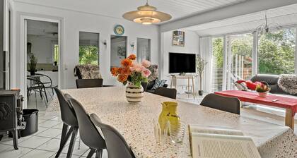 Gorgeous home in Oksbøl with sauna