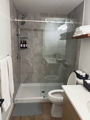 Shower, towels, soap, shampoo