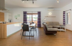 Smart TV - Beautiful home in Cere (Cere)