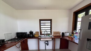 Shared fridge, microwave, stovetop, toaster