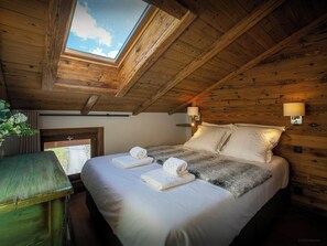 7 chambres, fer et planche à repasser, Wi-Fi, literie fournie