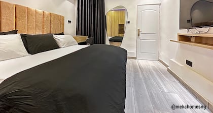 Meka Homes - Trendy 2 Bedroom Apartment in Abuja