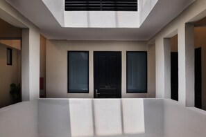 Interior - The Oliver Hotel (San Juan)