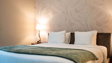 Junior-Suite (with Sky Light Shower)