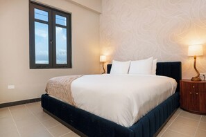 1 bedroom, premium bedding, blackout curtains, iron/ironing board