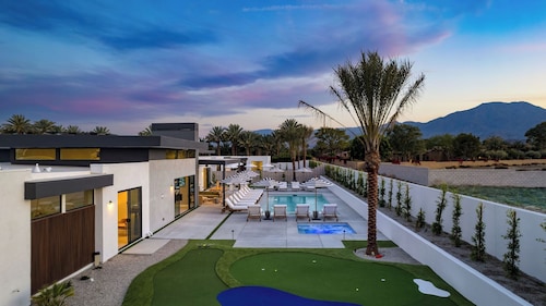 Polo Villa Serenity 2 Homes Sleeps 34 13 BDR
