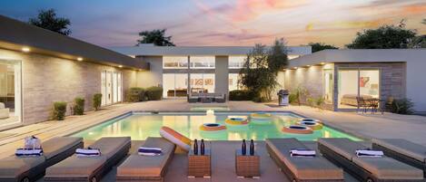 Villa (1 Bedroom) | Front of property