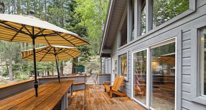 Enjoy fun for the whole family with this eclectic mountain retreat! The hot tub is calling!