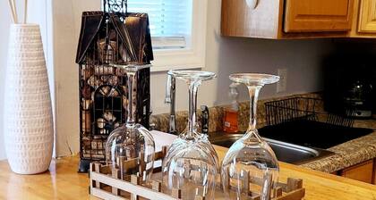 Charming Cute Convenient 2 mi to Downtown and UGA