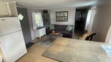 Una Smart TV, una chimenea