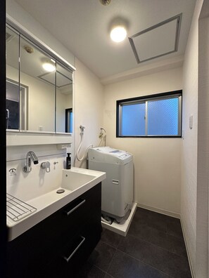 Condo, 3 Bedrooms, Balcony | Bathroom | Slippers - Earl's Court 801 (Hiroshima)