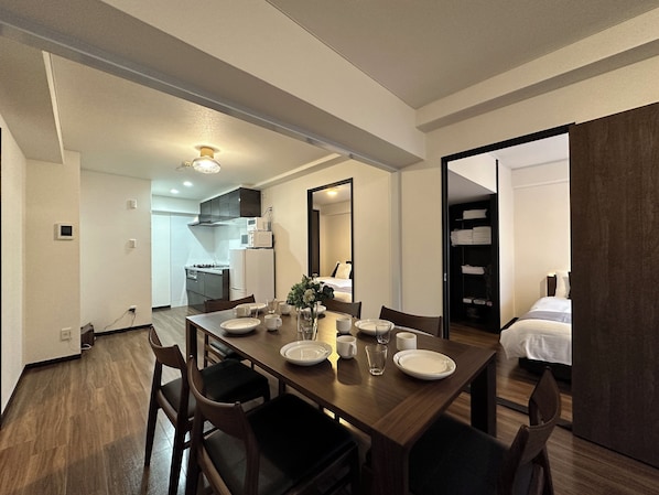 Condo, 3 Bedrooms, Balcony | 3 bedrooms, iron/ironing board, free WiFi
